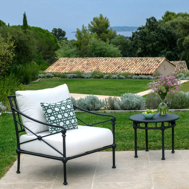 1800 LOW ARMCHAIR