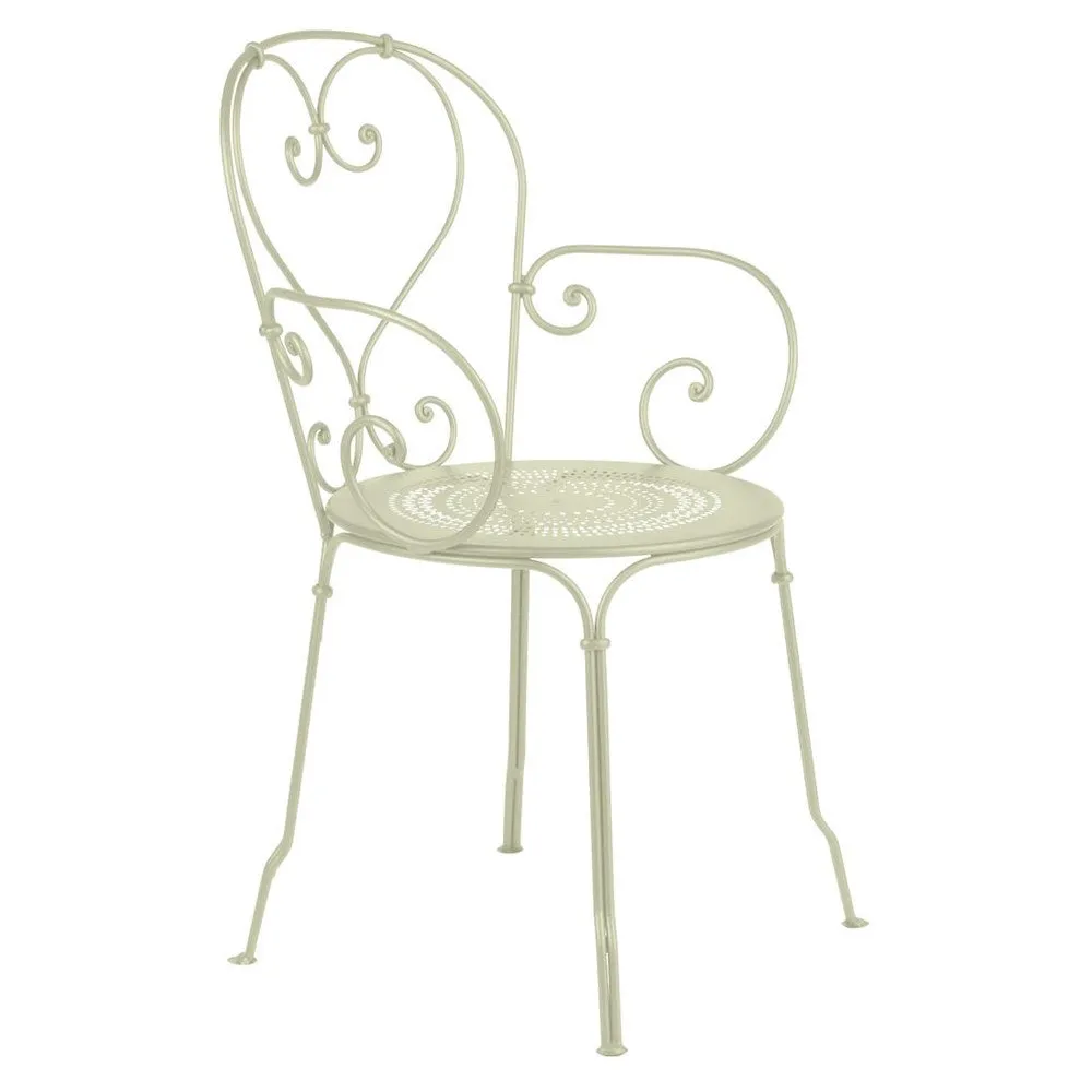 1900 ARMCHAIR