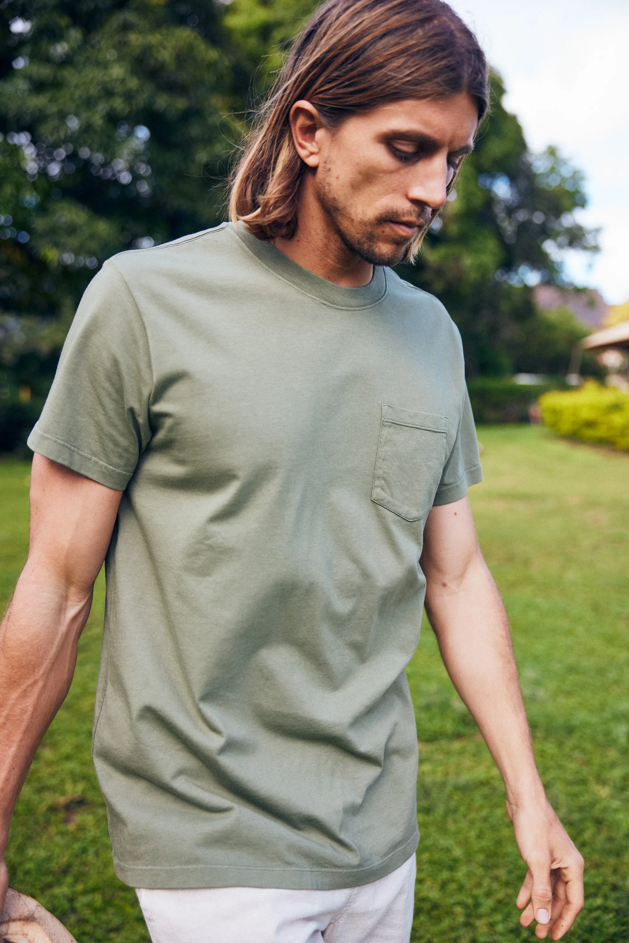 BASE TEE