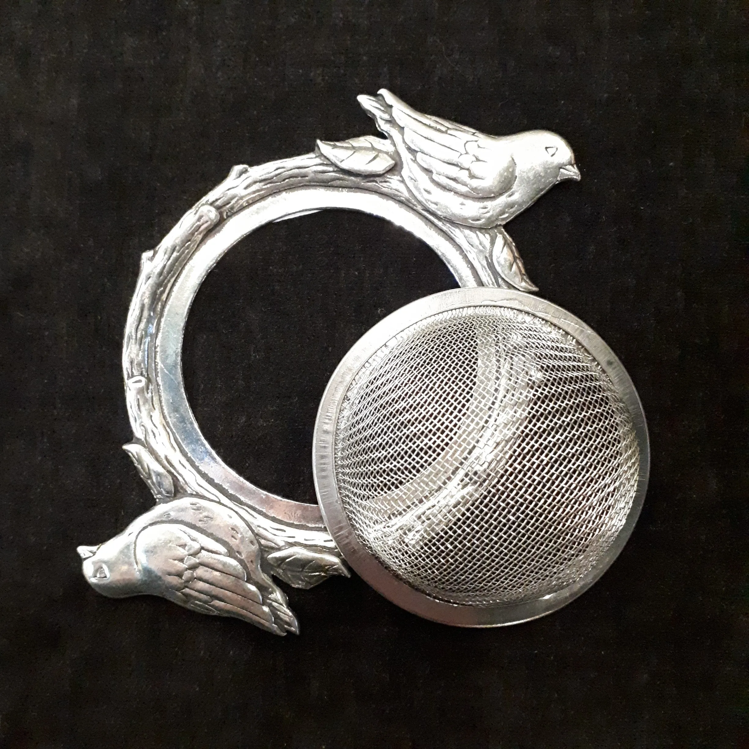 Basic Spirit - Pewter Tea Strainers