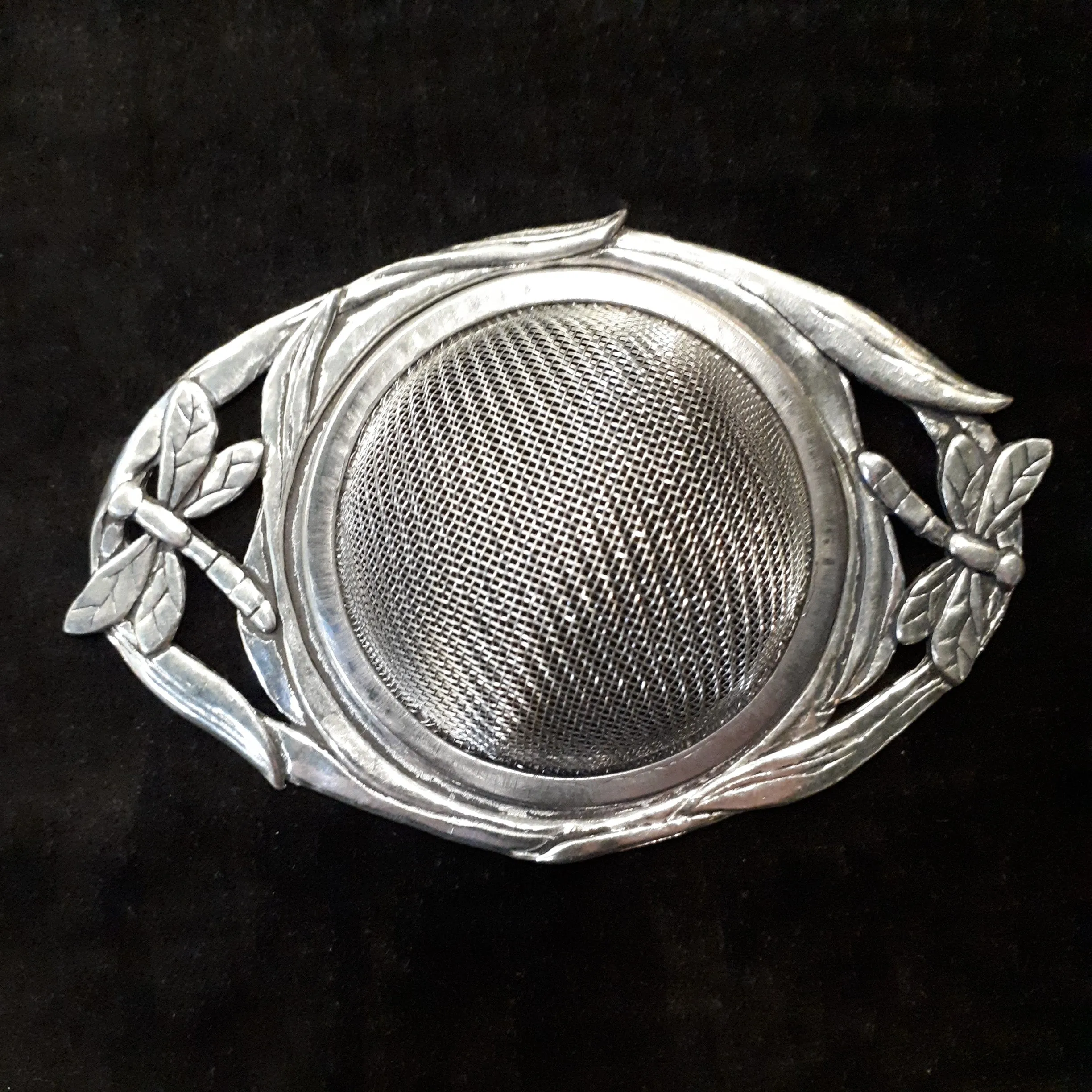 Basic Spirit - Pewter Tea Strainers