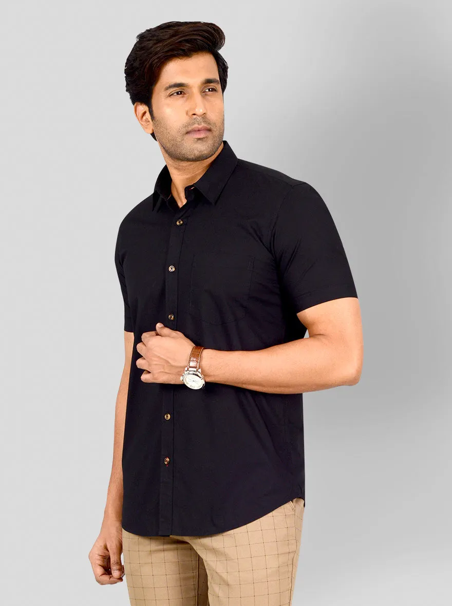 Black Solid Tailored Fit Casual Shirt | JadeBlue