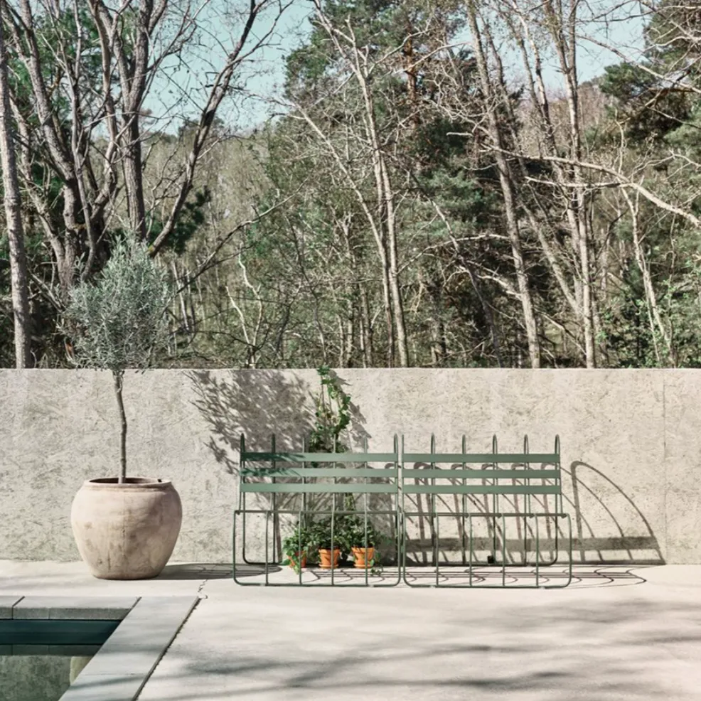 Gardener's Sofa