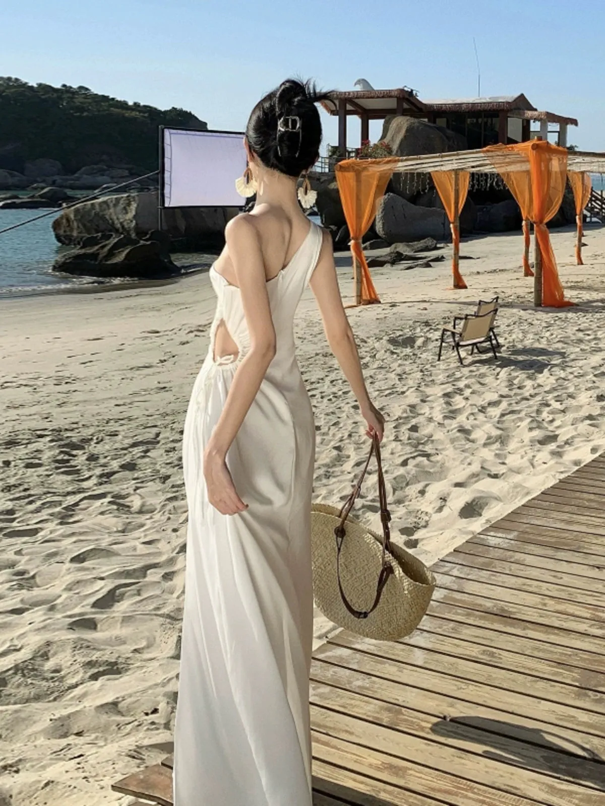 Sanya Holiday Cut Out Waist-Baring Slim-Fit Beach Dress with Suspenders